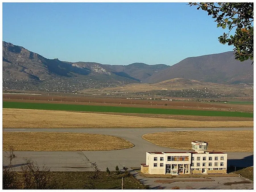 Бивши военни охраняват базата на "Аllguns" край Сливен