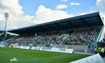 Феновете на "Лудогорец" събраха парите за полета на премиера 