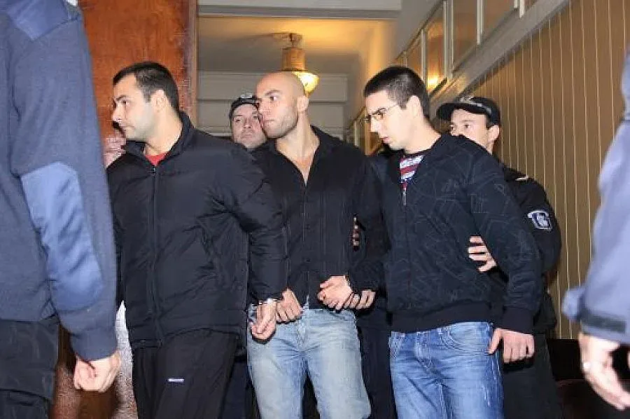 Лека присъда за убийци шокира Враца (ОБЗОР)