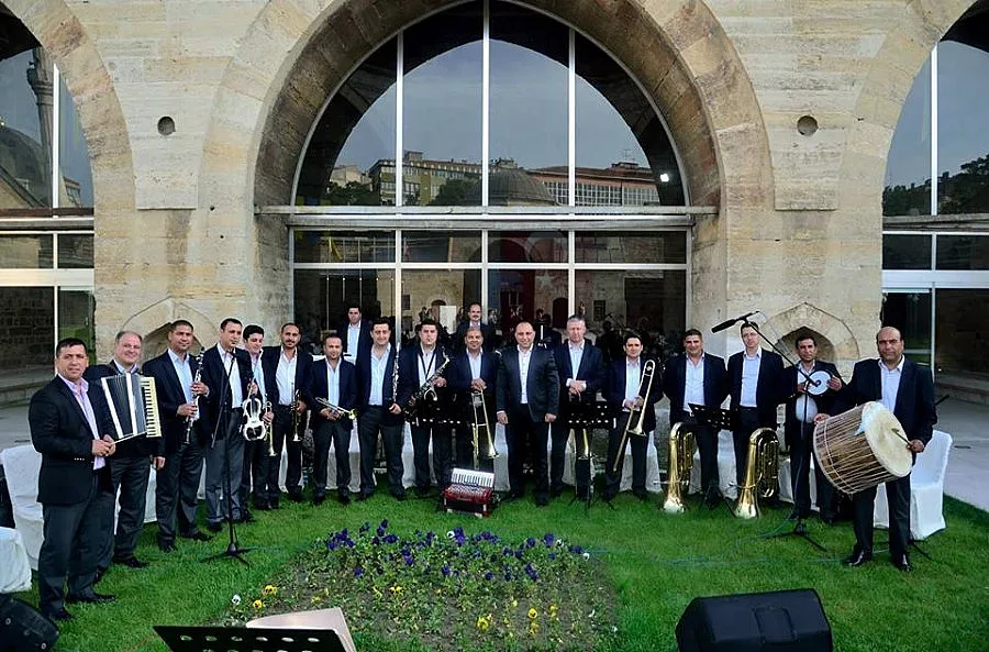 ВИДЕО: "Мастика, мастика" в 1 посред нощ на "Капитан Андреево"