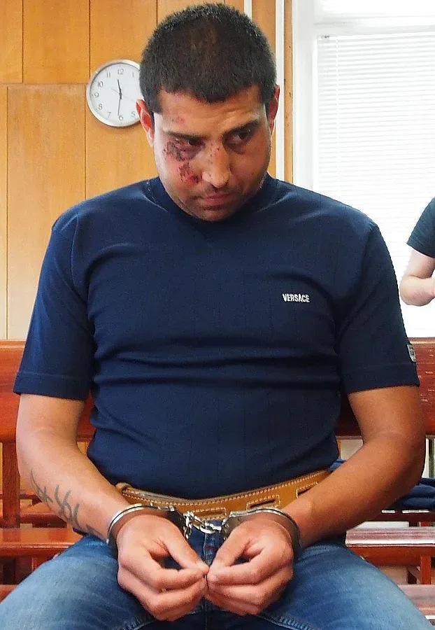 Постоянен арест за бащата, малтретирал момиченцето си