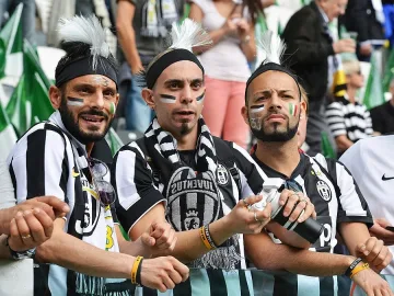 Италианците лъжат шефовете заради мачове