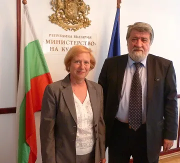 Вежди иска американски художници в Българскя Лувър