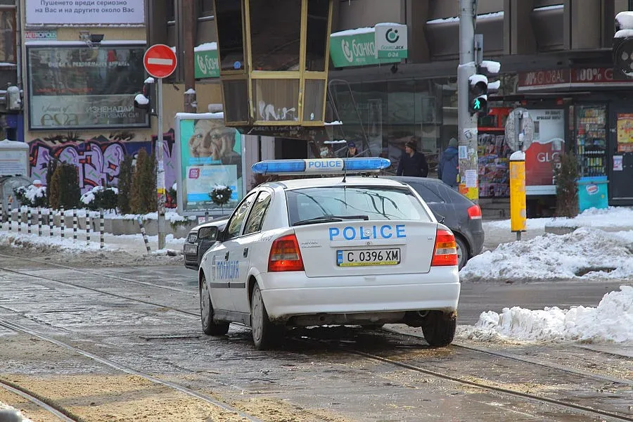 Ученик открадна чанта с 5300 лева