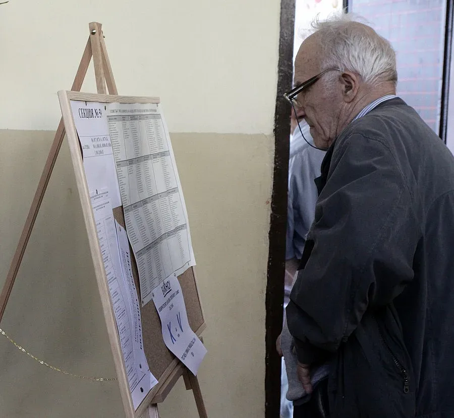 "Екзакта": ГЕРБ -24,5%, БСП - 14,4%, ако изборите бяха на 27 май