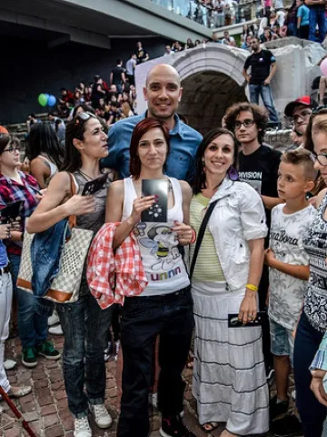 Стотици гледаха Бахаров в Пловдив