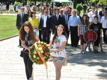 Кметът на Кърджали: Ботев е нашето мерило за нравствените стойности