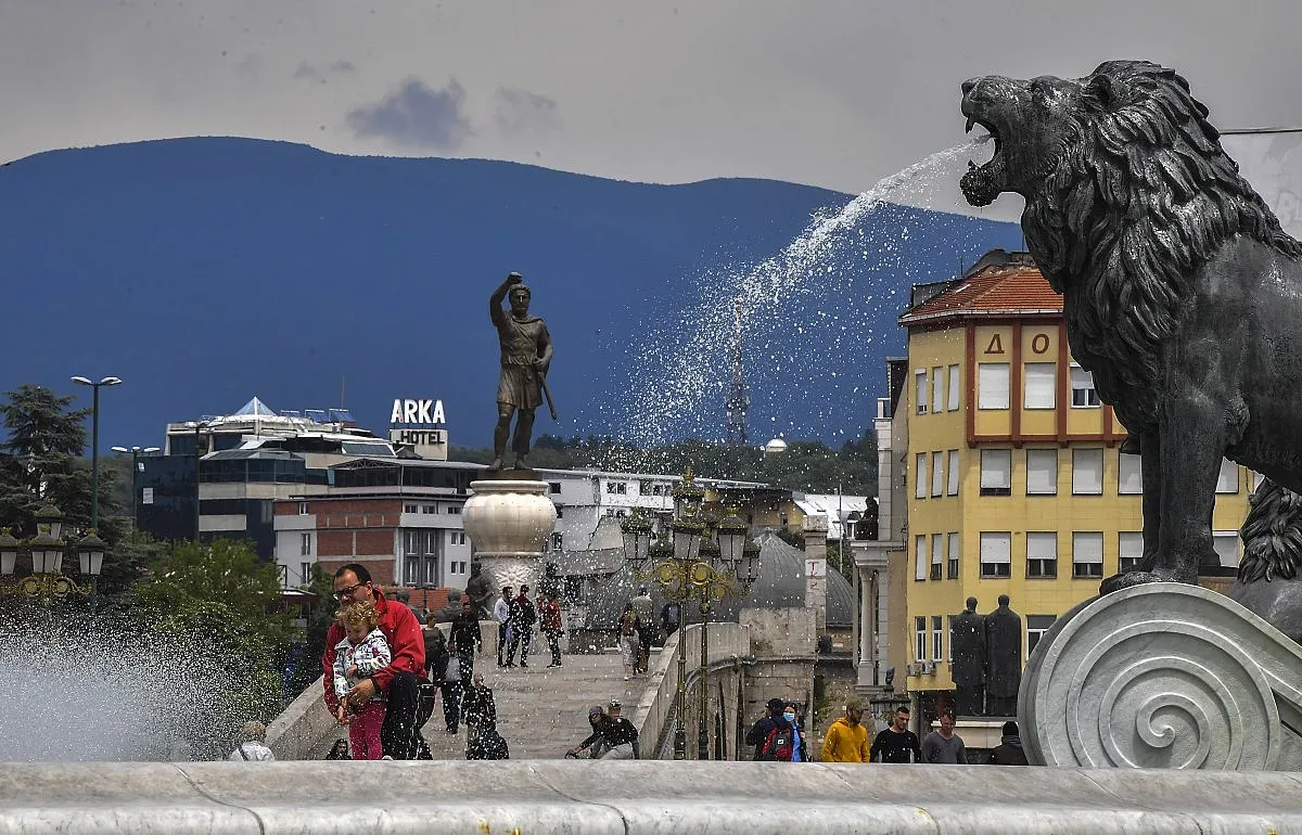 Гръцки политик вбеси Скопие! Каза истината за македонския език