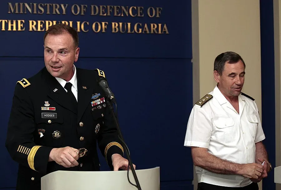 Правим 70 общи учения със САЩ