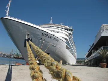 "Сийборн Одисей" в морската столица