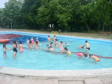 В Кърджали бе даден старт на плувното лято