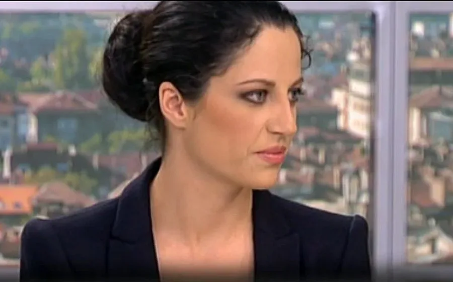 Календерска: Два пъти по-малко бежанци, два пъти повече студенти