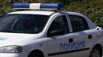 Крадци грабят колети със скъпа козметика (ОБЗОР)