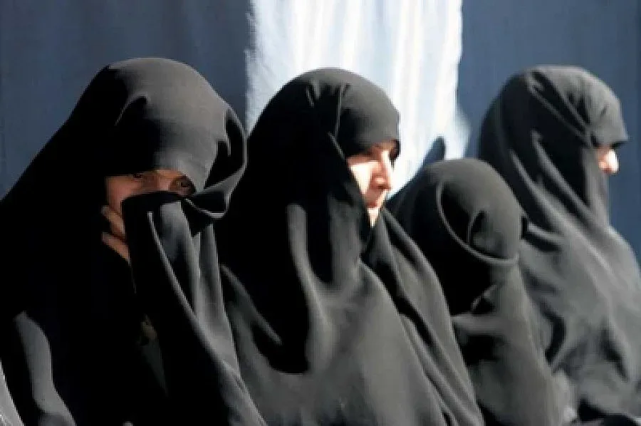 Робиня на ИД: Цитирах Корана, докато ме изнасилваха