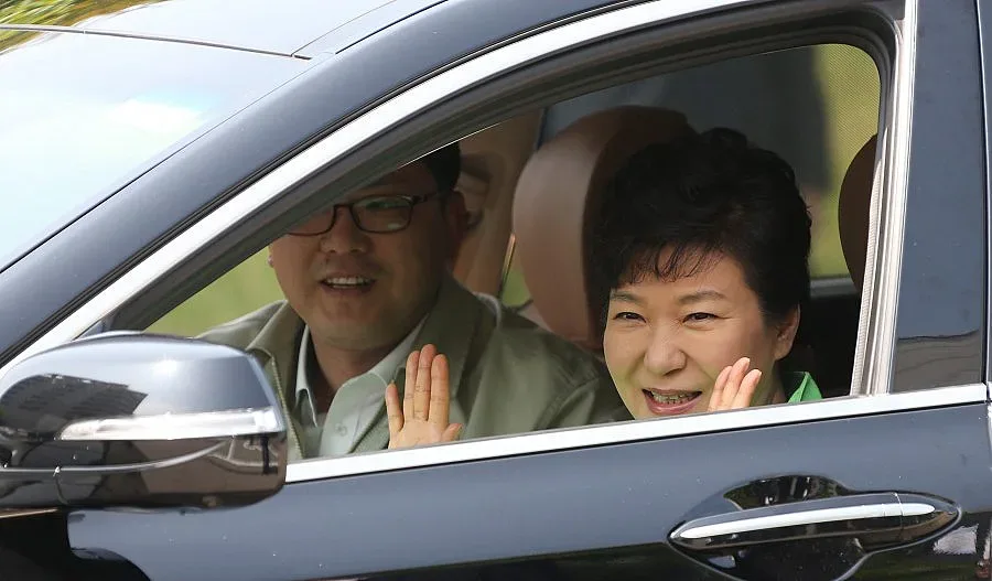 Президентът на Южна Корея се повози в самоуправляващ се "Хюндай"