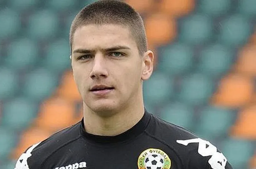 "Ботев" готви сензация с трансфер от "Нотингам"