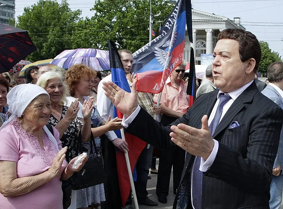 Ройтерс: Русия трупа оръжие по границата с Украйна