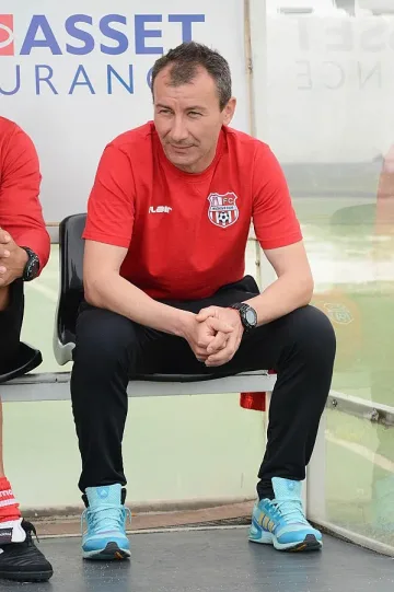 "Славия" би разнебитен "Хасково"