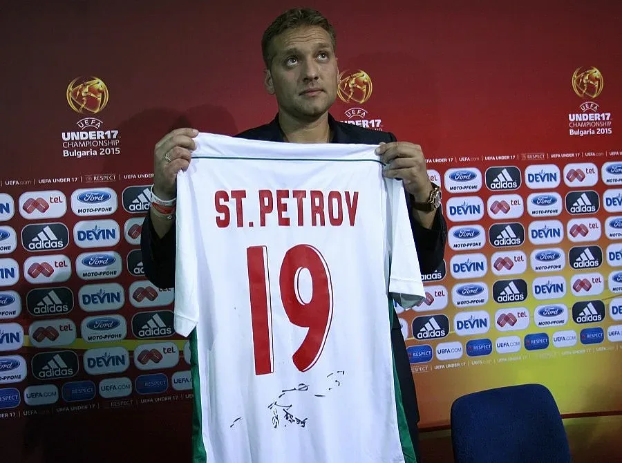 Стенли остава без шеф