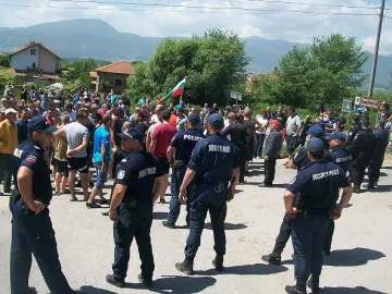 Ромите от Гърмен налазиха Гоце Делчев