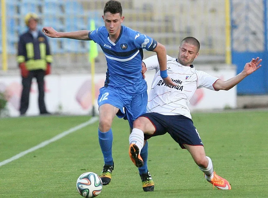 "Левски" сефтоса новите екипи с категоричен успех