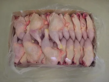 Спряха опит за нелегален внос на 20 тона пилешко