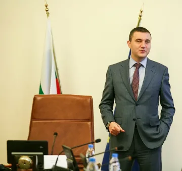 Горанов: Има над 150 прихващания в КТБ, някои вече са атакувани в съда