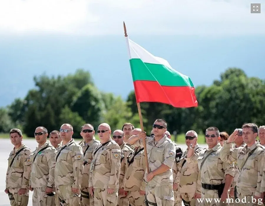 110 военнослужещи се завърнаха от Афганистан