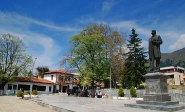 Сопот отново на протест, затварят Подбалканския път