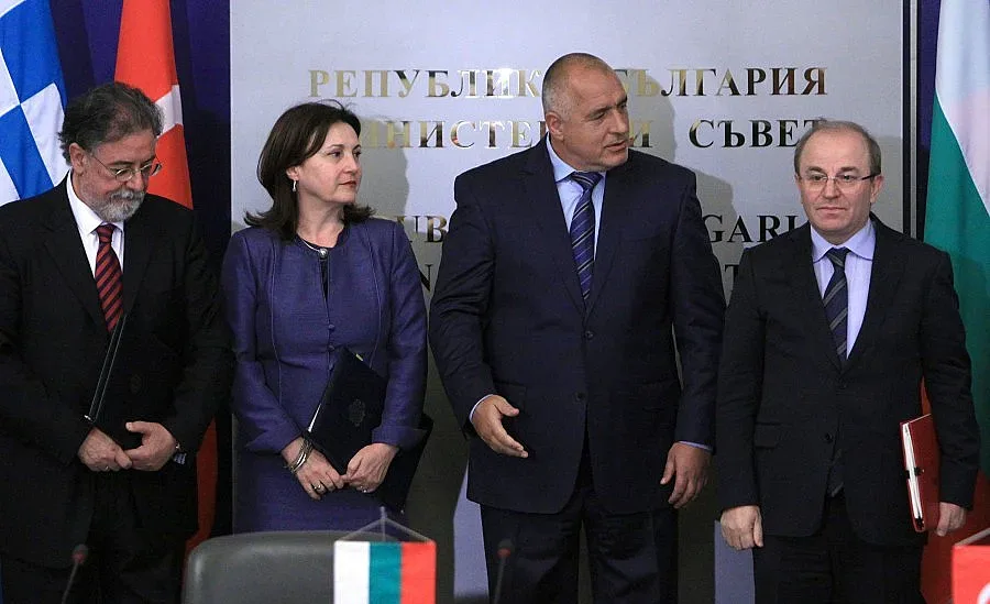 Общ фронт с Гърция и Турция за бежанците