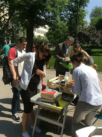 Превръщат стъкления павилион край Народния в читалня