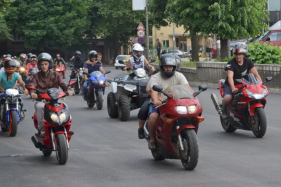 1000 рокери празнуваха 24 май в Монтана