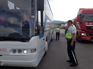 Почти всеки автобус нарушител на Кулата