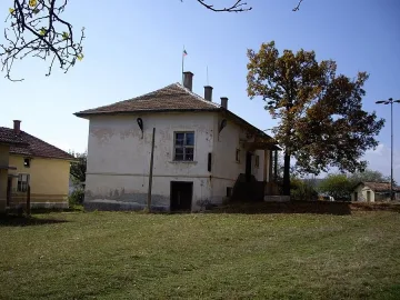 Афганистанци задържани при опит да пресекат границата със Сърбия