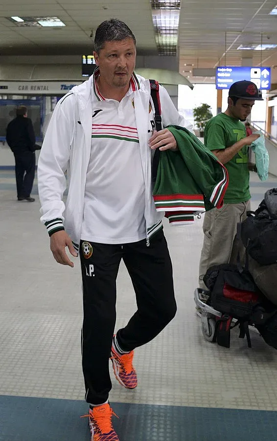 Неплатен ток провали пресконференцията на ЦСКА