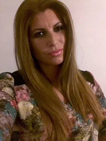 Готова съм за връзка с футболист