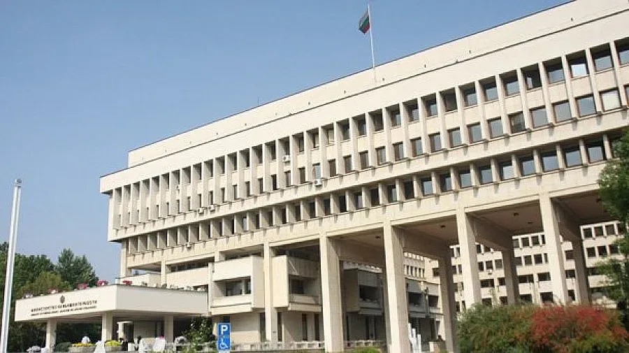 Искри между  Митов и Лавров заради Македония