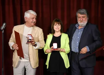 Вежди раздаде наградите за 24 май