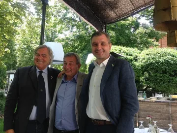 Връчват на Мишел Платини престижно отличие в Бургас