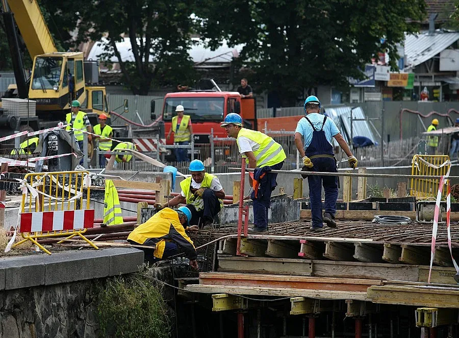 1 млн. българи взимат по 340 лв. на месец
