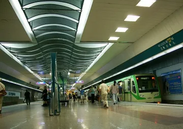 Повреда спря метрото