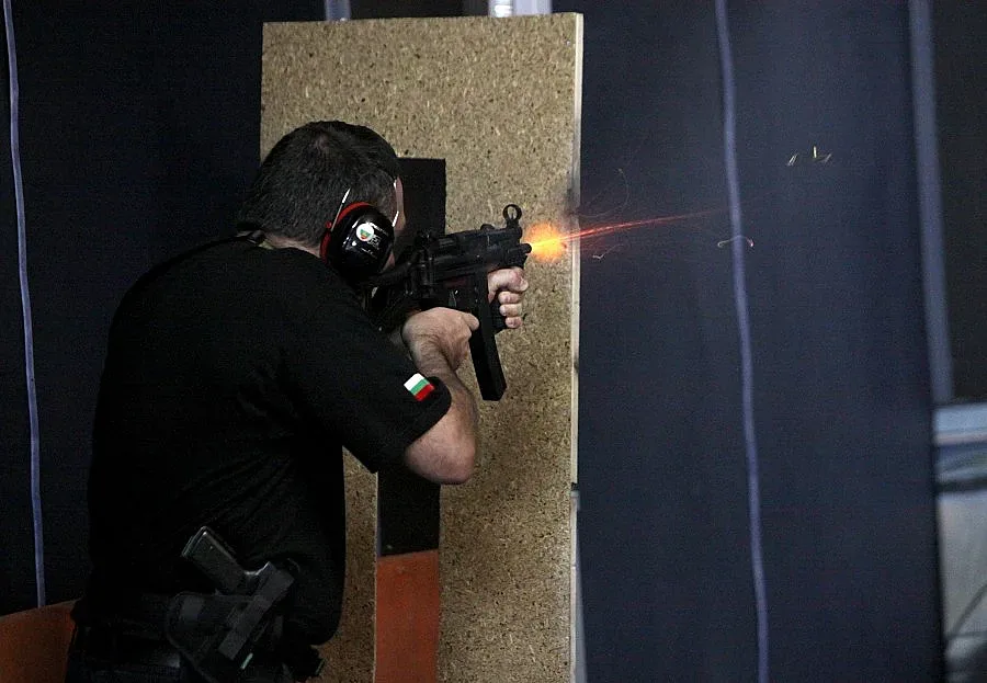 Законопроектът за националната сигурност мина на първо четене