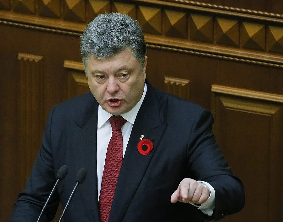 Порошенко: Украйна на практика е във война с Русия
