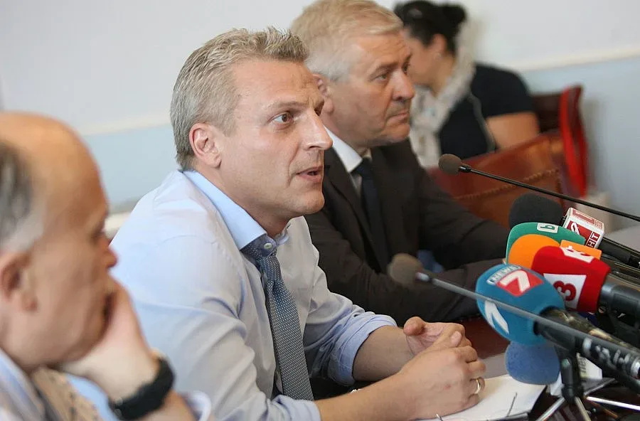 ГЕРБ вика Москов за реформата