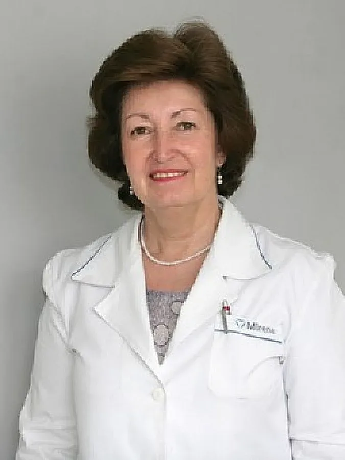 За да не са изчезващ вид: Най-малко 3 минимални заплати за сестрите