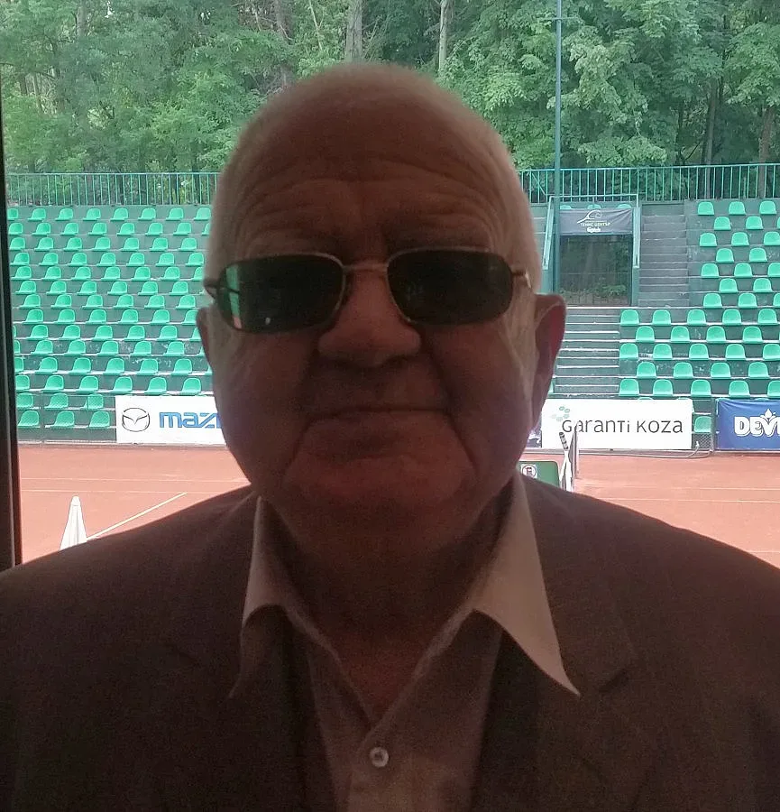 "Спортните чудеса" помагат и на талантите в тениса