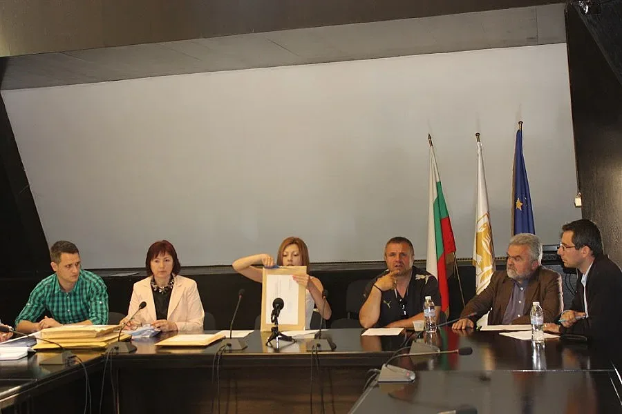 5 фирми искат да санират в Благоевград