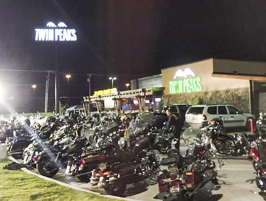 Рокерски бой завърши с девет убити в Тексас