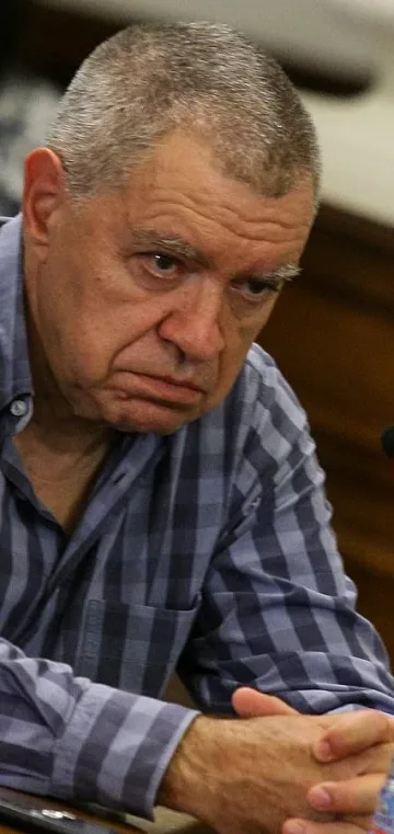 Прокурор за мъртвите  души на един адрес