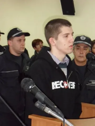  Джунейт Шефкет не е напукал затвора в Стара Загора 